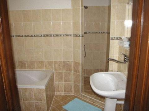 Hotel Zámok u Grofa Nitra Esterno foto